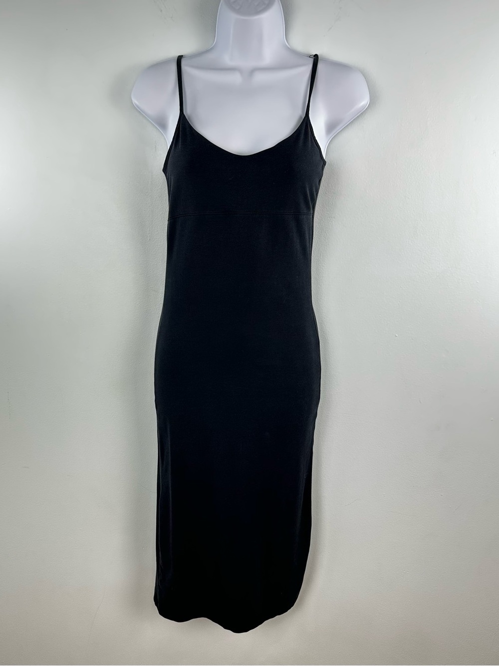 Asos Classic Black Knit Slip Dress Adjustable Spaghetti Straps Baby Doll Size 4